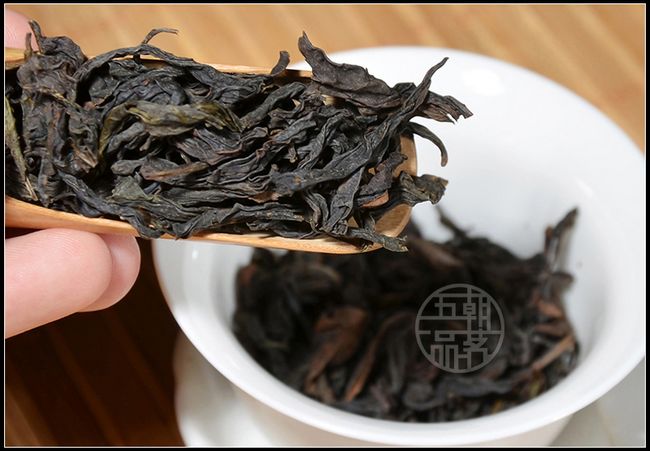 巖茶肉桂
